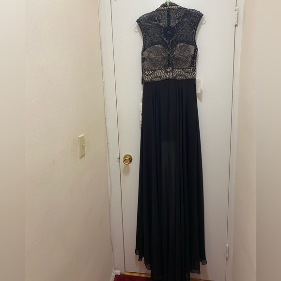 NWT Colors Dress, Beaded Black And Nude Romper Dress Size 10 (2036) - Picture 3 of 13